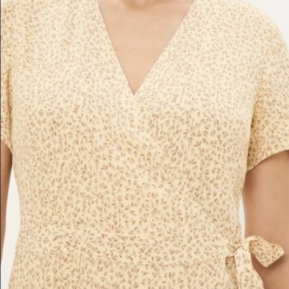 Yellow Frank + Oak Classic Floral Wrap Dress - M - Picture 3 of 5